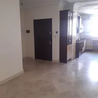 اجاره واحد ۱۰۰ متری