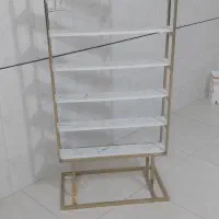 تجهیزات سالنی|آرایشگاه و سالن‌های زیبایی|لنجان, |دیوار