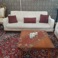 مبل کلاسیک وراحتی برند آیسان.|مبلمان خانگی و میز عسلی|کرمانشاه, |دیوار