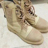 پوتین در حد نو و چند عدد کفش مجلسی