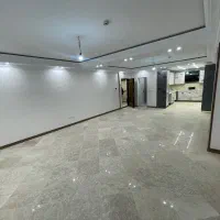 آپارتمان ۱۲۳ متری ۳ خواب غرق نور خوش نقشه