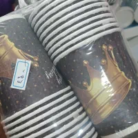 بشقاب و لیوان تم تولد