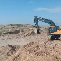 اجاره واستیجاری ۳عدد بیل مکانیکی