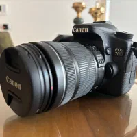 دوربین canon 70D