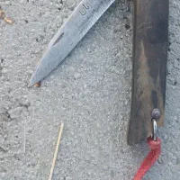 یک عدد چاقو ایمان قدیمی