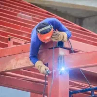 جوشکاری سوله واسکلت وشیروانی یاران|خدمات پیشه و مهارت|قزوین, |دیوار