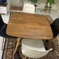 میز ناهارخوری ۴ نفره