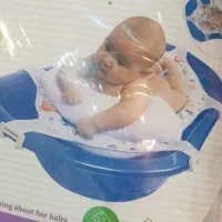 تشک داخل وان به همراه بالشت