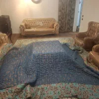 کرسی چوبی با لهاف