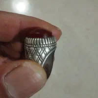 انگشتر حقیق یمنی