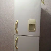 یخچال فریزر ضدبرفک