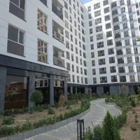 برج باغ رویال هما، ۲۱۴ متر، ۳ خواب