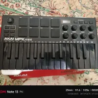 میدی کنترلر