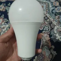 لامپ گرمایشی عکس آگهی رو بخون خری/دارم