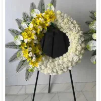 تاج گل ترحیم مصنوعی