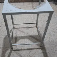 چهار پایه برای زیر ابگرمکن