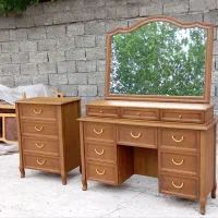 رنگکاری مبل و صندلی و سرویس خواب