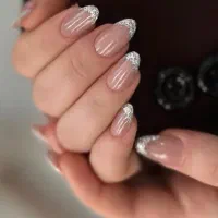 تخفیف خدمات و اموزش کاشت ناخن،تتو صورت،کراتین و