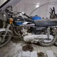 موتور سیکلت ۸۹ زیر خاکی کبیران