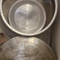 دیگ عدسی  و آبکش روحی و سه اجاق گاز