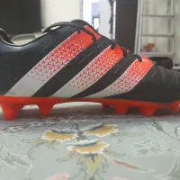 کفش فوتبال سایز ۴۱