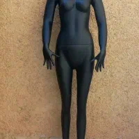 مانکن زنانه