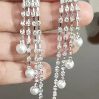 گوشواره نگینی