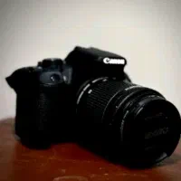 دوربین canon 700d درحد نو|دوربین عکاسی و فیلمبرداری|کرج, کوی مدرس|دیوار