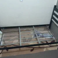 تخت فلزی تمیز ونو|تخت و سرویس خواب|محمدشهر, محمدشهر|دیوار
