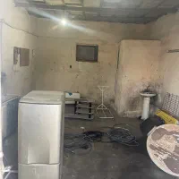 میدان ۹ دی خیابان سوم خرداد سر خیابون اصلی|اجارهٔ مغازه و غرفه|بندرعباس, |دیوار