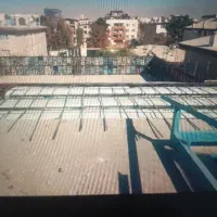 بتون ریزی و اجرای سقف اسکلت