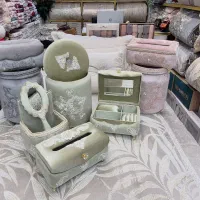 سرویس اکسسوری و جهیزیه عروس پنج تکه|صنایع دستی و سایر لوازم تزئینی|تهران, هرندی|دیوار