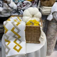 شال مبل و کاور مبل|پرده، رانر، رومیزی|مشهد, کوی المهدی|دیوار