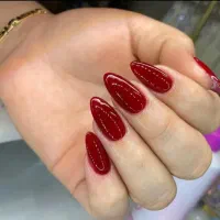 ناخنکار . کاشت ناخن با لاک ژل به قیمت 250|خدمات آرایشگری و زیبایی|تبریز, |دیوار