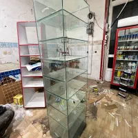 قفسه شیشه ای