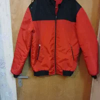 کارشناس مشکی و قرمز