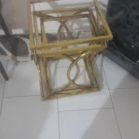 جلو مبلی با پایه های طلایی فورتینیک طلایی رنگ ثابت|مبلمان خانگی و میز عسلی|فردیس, قریشی|دیوار