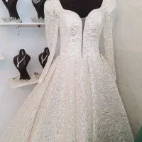 فروش لباس عروس و حنا