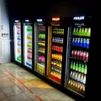 یخچال فروشگاهی مغاذه ایی|فروشگاه و مغازه|اصفهان, خواجه عمید|دیوار