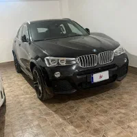 بی ام و X4