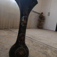 گلدان مشکی