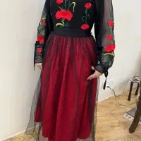 پیراهن یلدایی|لباس|رودهن, |دیوار