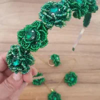 کاردر منزل جواهر دوزی