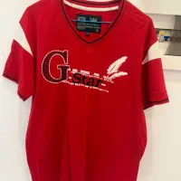 تعدادی تیشرت جودون و‌پیراهن مردانه