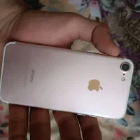 گوشی آیفون 7