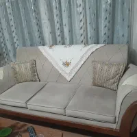 مبل ۷ نفره و ۶ عدد صندلی ناهارخوری