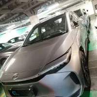 تویوتا BZ4 تیتانیوم 2025