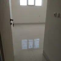 اجاره واحد همکف۱۴۰متری کلیدنخورده