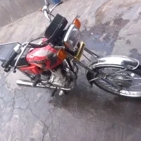 موتورهوندا۱۵۰ نامی