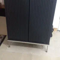 جاکفشی با میز تی وی